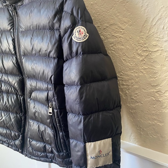 Authentic Moncler Puffer Jacket - Picture 2 of 4
